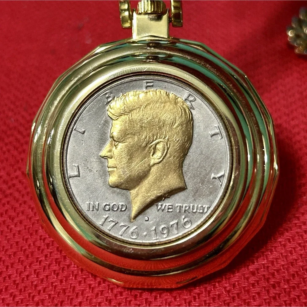 Vintage Brut Quartz JFK Bicentennial Gold Tone Half Dollar Coin Pocket Watch